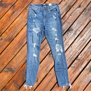 Hollister Womens Curvy High Rise Super Skinny Jean